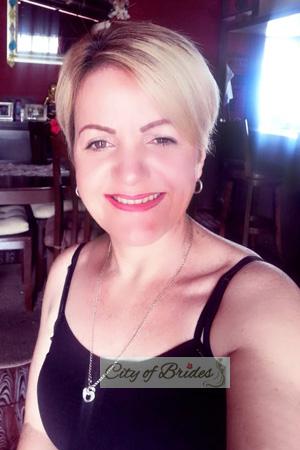 204757 - Ruth Age: 54 - Costa Rica