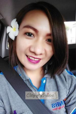 204803 - Nanthiya Age: 41 - Thailand