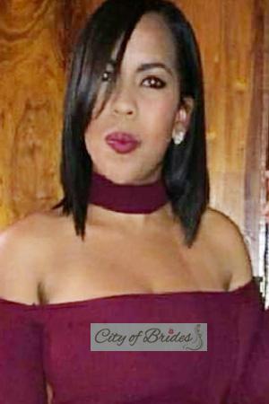 205107 - Veronica Age: 33 - Costa Rica