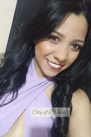 205228 - Dayana Age: 29 - Colombia