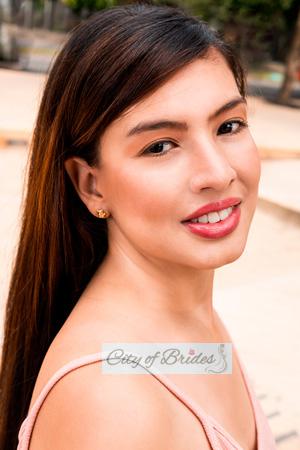 206489 - Estefania Age: 34 - Colombia