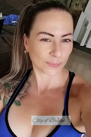207420 - Abigail Age: 40 - Costa Rica