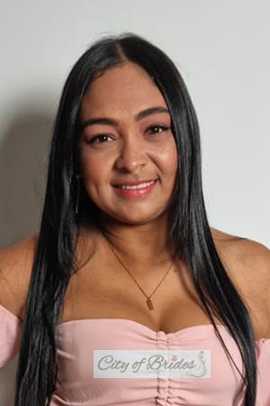 207626 - Tatiana Age: 36 - Colombia