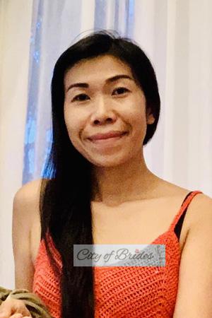 208101 - Jittree Age: 44 - Thailand