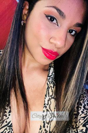 208180 - Gabriela Age: 30 - Peru