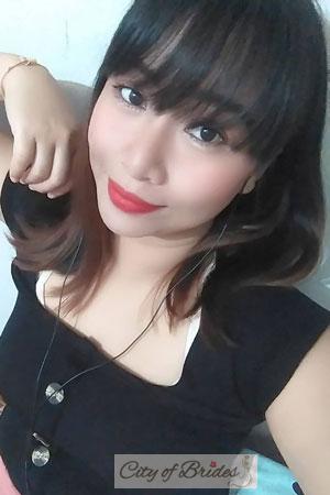 208191 - Nitchanan Age: 39 - Thailand