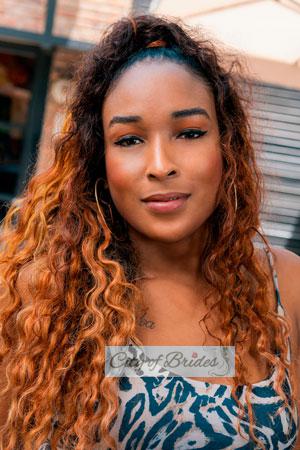 208732 - Yorlenys Age: 33 - Colombia