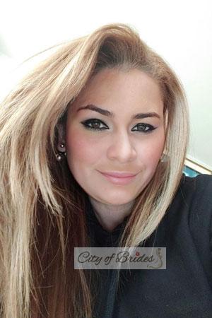 208854 - Andreina Age: 40 - Peru