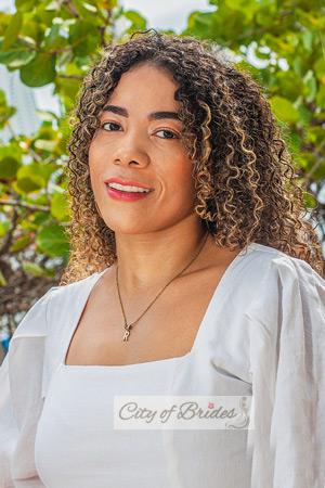 208863 - Rossana Age: 30 - Colombia