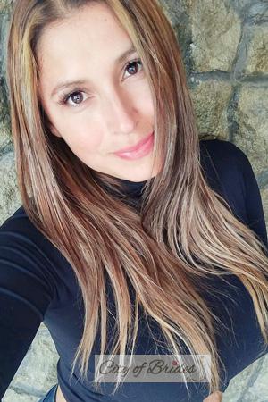 209307 - Angel Age: 40 - Costa Rica