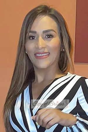209636 - Andreina Age: 37 - Costa Rica
