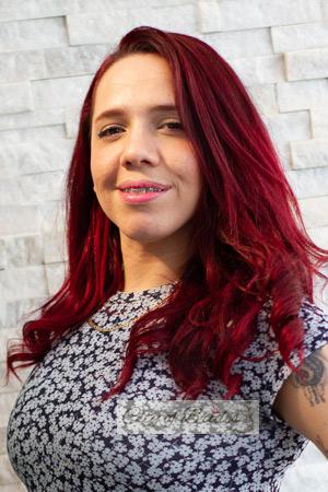 210300 - Salome Age: 35 - Colombia