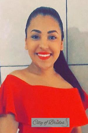 210440 - Mariana Age: 27 - Costa Rica