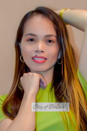 212070 - Amorzola Age: 38 - Philippines