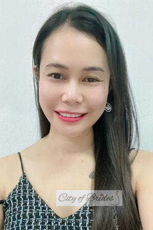 213045 - Chatchayada Age: 40 - Thailand