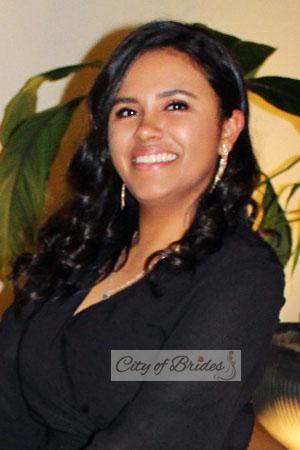 213347 - Elizabeth Age: 27 - Costa Rica