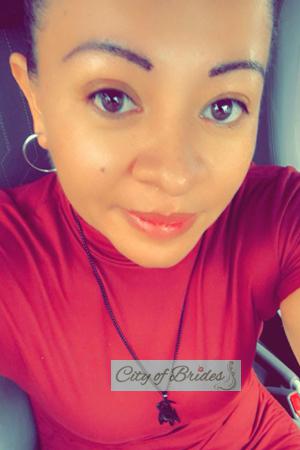 213348 - Margoth Age: 42 - Costa Rica