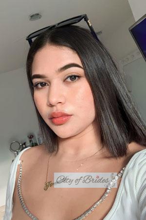 213621 - Luisa Fernanda Age: 20 - Colombia