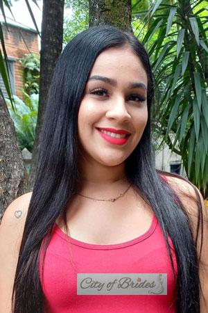 213754 - Tatiana Age: 23 - Colombia