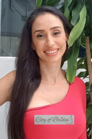 214421 - Susan Age: 44 - Colombia