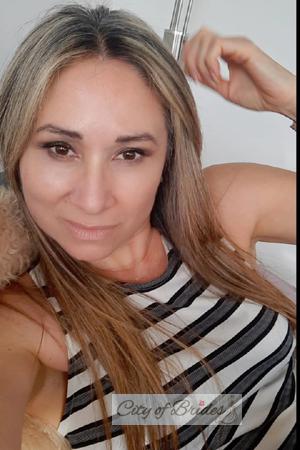 214598 - Dylana Age: 52 - Costa Rica