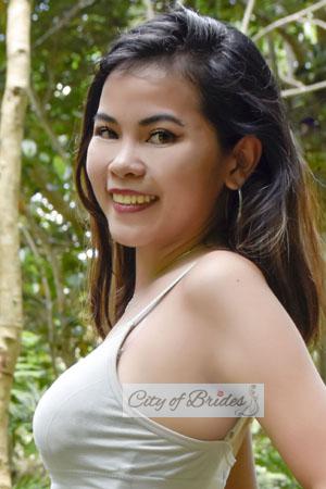 214921 - Darla Gay Age: 23 - Philippines