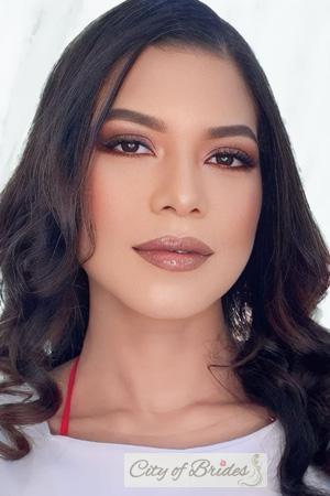 215261 - Julie Age: 31 - Colombia