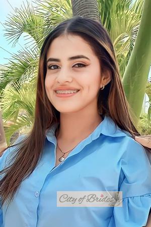 215372 - Stefania Age: 27 - Colombia