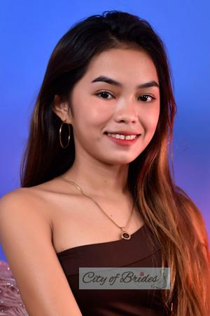 215471 - Glydel Age: 21 - Philippines