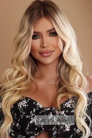 215539 - Julieth Age: 39 - Brazil