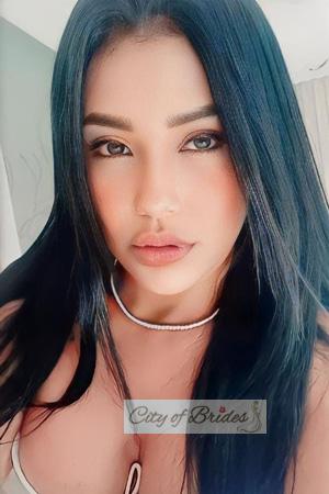 215553 - Jennifer Age: 40 - Colombia