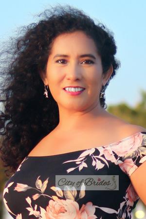 215910 - Patricia Age: 48 - Peru