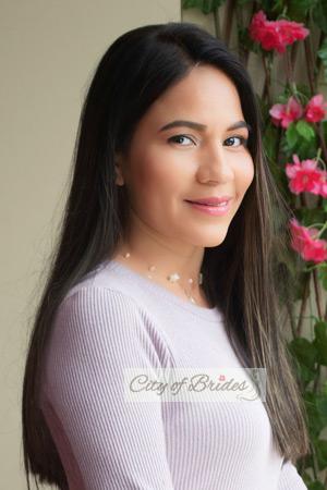 216440 - Melania Age: 42 - Peru