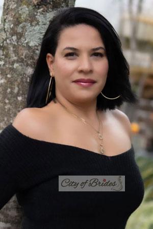 217277 - Ruth Age: 43 - Colombia