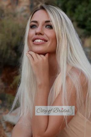 217627-Yuliia
