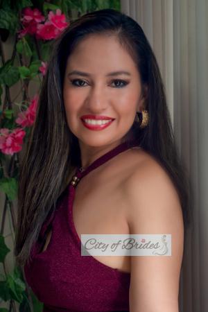 218257 - Camila Age: 42 - Peru