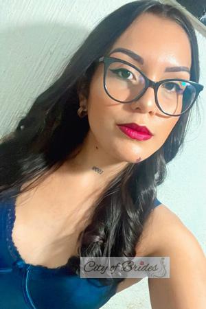 218937 - Yendry Age: 26 - Costa Rica