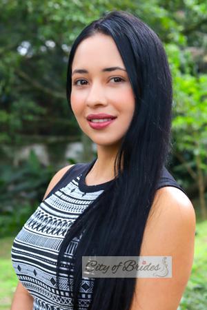 220024 - Carolina Age: 28 - Colombia
