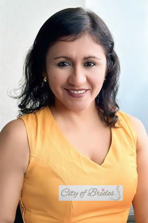 220047 - Pilar Age: 51 - Peru