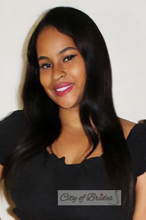 220132 - Francini Age: 25 - Costa Rica