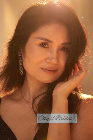 220259 - Qiufen Age: 42 - China