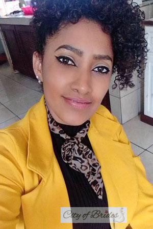 220415 - Marian Age: 43 - Costa Rica