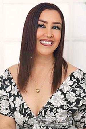 221031 - Cristina Age: 53 - Peru