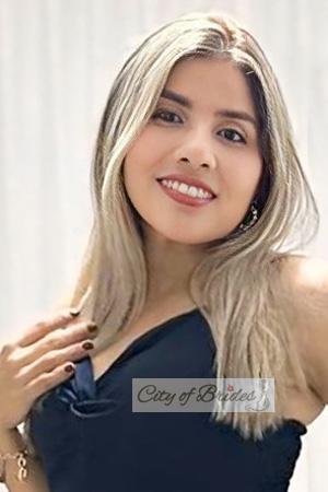 221694 - Yecenia Age: 44 - Colombia