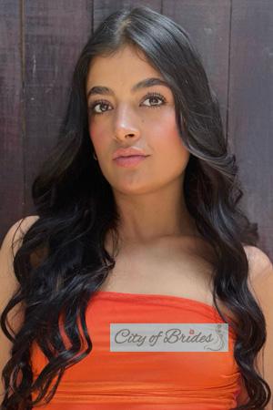 222151 - Maria Alejandra Age: 30 - Colombia