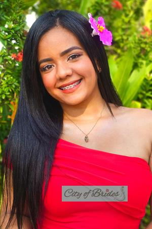 222783 - Andrea Age: 30 - Colombia