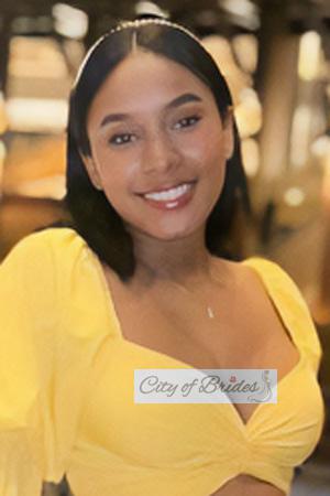223107 - Johelis Age: 19 - Colombia