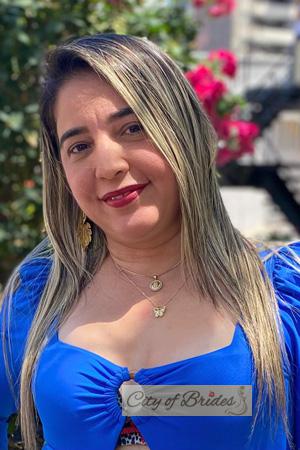 223127 - Monica Age: 44 - Colombia