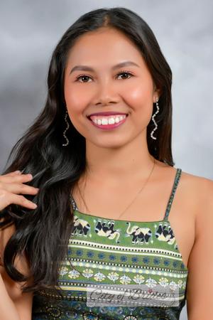 223136 - Lea Age: 25 - Philippines
