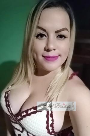 223206 - Tatiana Age: 36 - Costa Rica